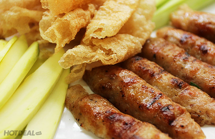 NEM NUONG CUON BANH TRANG PHAN RANG